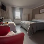 My Guest house 3*