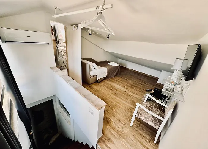 My בית הארחה אסיסי