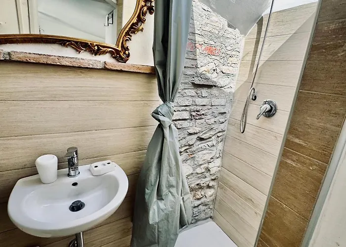 My בית הארחה